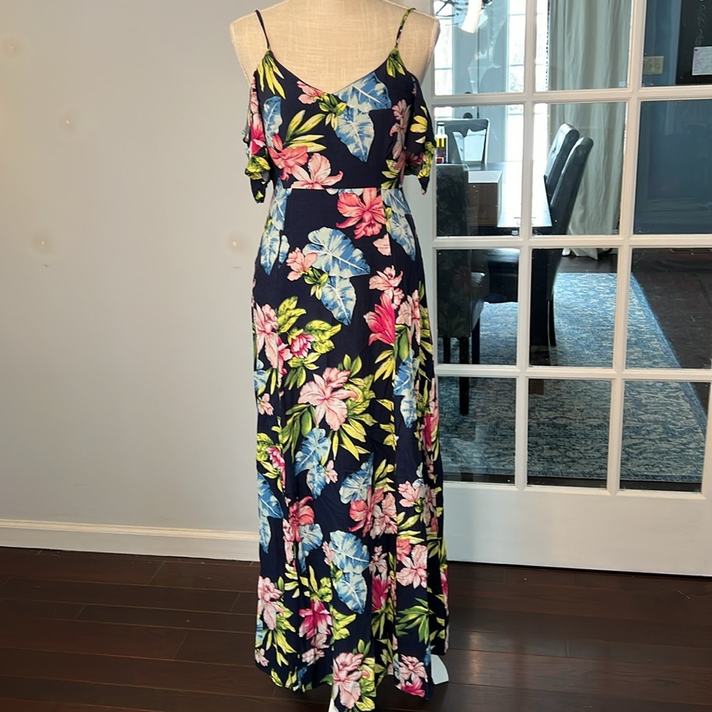 Davi & Dani floral maxi dress, size S